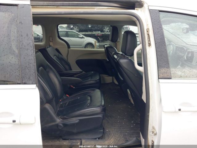 2022 CHRYSLER PACIFICA HYBRID 2C4RC1L70NR121525 Photo 7