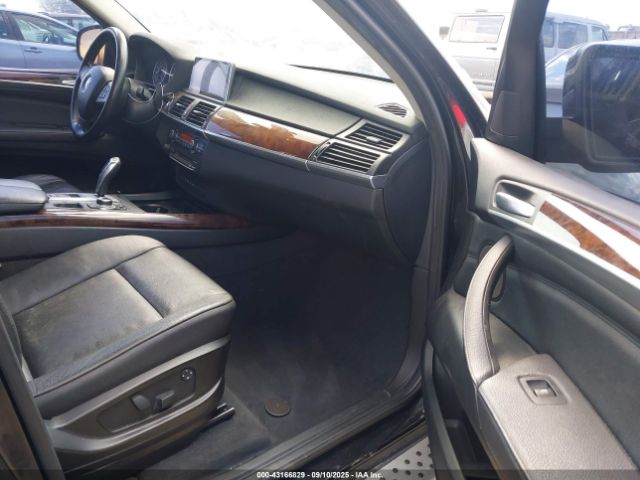 2010 BMW X5 5UXFE4C54AL381330 Photo 4