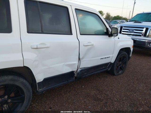 43166944 :رقم المزاد ، 1C4NJPBA3ED703447 vin ، 2014 Jeep Patriot Altitude مزاد بيع
