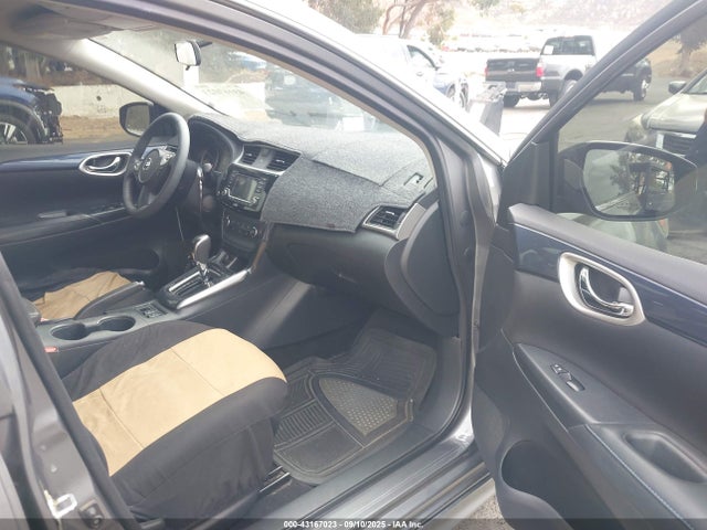 3N1AB7APXHY351733 Nissan Sentra