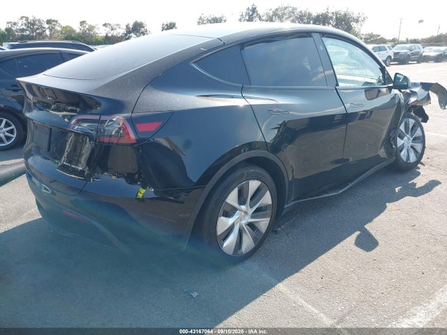 2023 TESLA MODEL Y 7SAYGAEE9PF851348 Photo 3