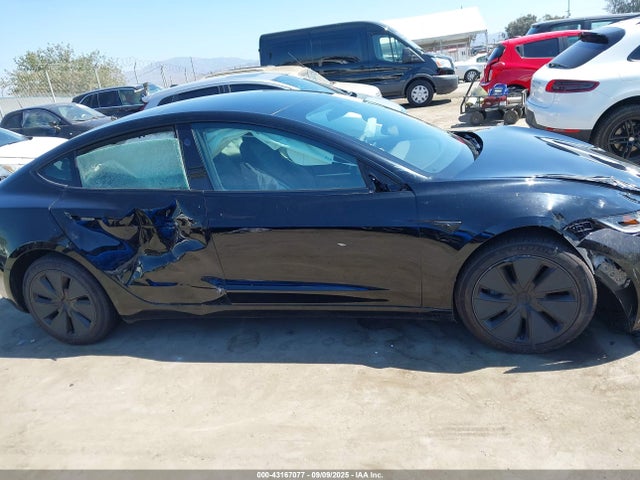 5YJ3E1EA5SF912861 Tesla MODEL 3