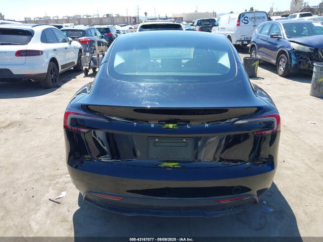 5YJ3E1EA5SF912861 Tesla MODEL 3