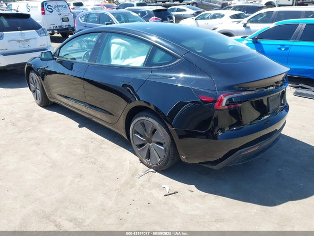 2025 TESLA MODEL 3 5YJ3E1EA5SF912861 Photo 2