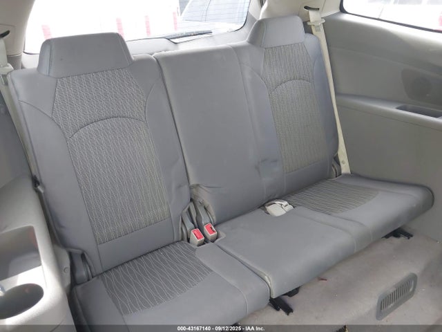 1GNKRHKD4GJ119565 Chevrolet Traverse 2lt