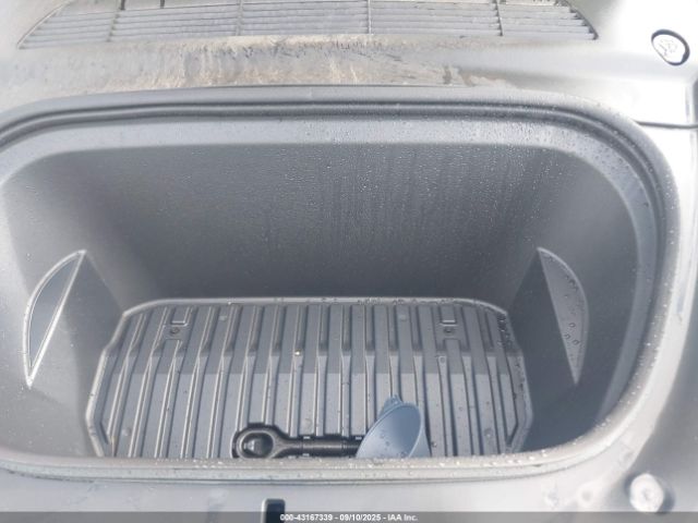 2023 TESLA MODEL Y 7SAYGDEE6PF685923 Photo 9