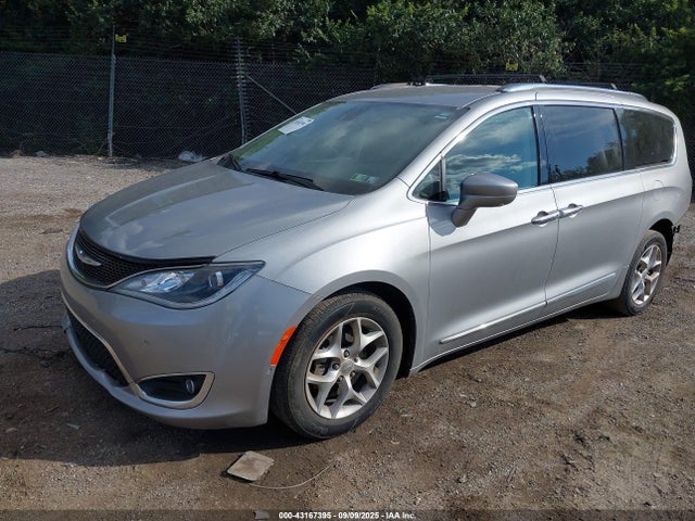 2C4RC1EG3HR531141 Chrysler Pacifica