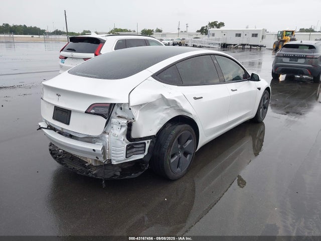 2023 TESLA MODEL 3 5YJ3E1EA3PF394675 Photo 3