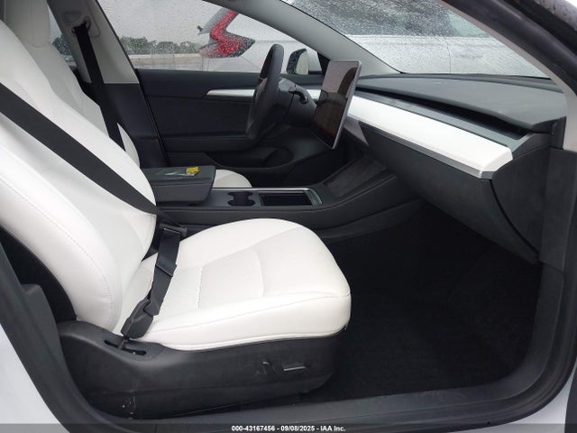 2023 TESLA MODEL 3 5YJ3E1EA3PF394675 Photo 4