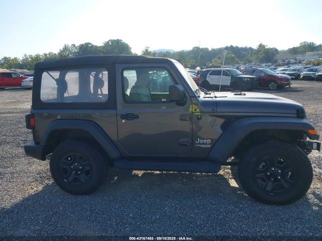 1C4GJXAN8JW299945 Jeep 2018