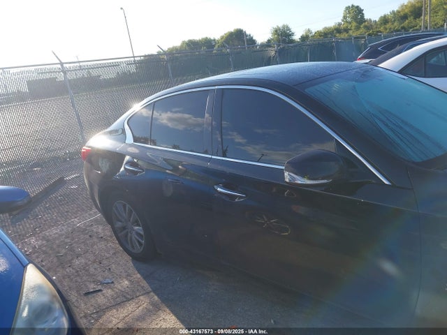Продажа на аукционе авто 2017 Infiniti Q50 3.0t Premium, vin: JN1EV7AR0HM831552, номер лота: 43167573
