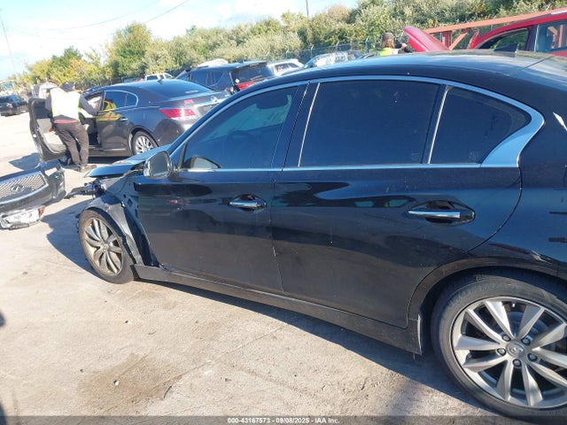 Продажа на аукционе авто 2017 Infiniti Q50 3.0t Premium, vin: JN1EV7AR0HM831552, номер лота: 43167573