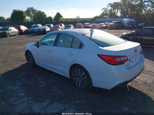 Subaru u5 2019 4S3BNAF6XK3010399 Image 3