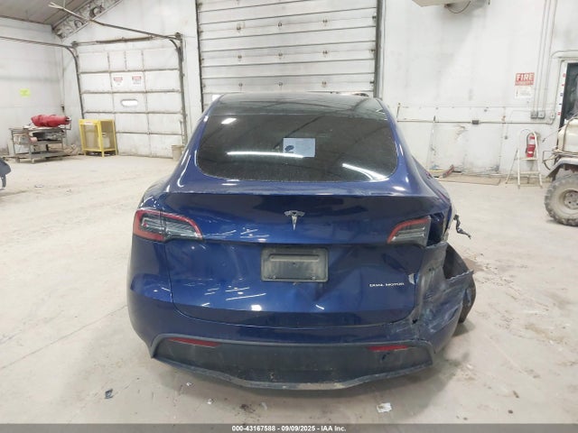 Tesla 2021 2021 5YJYGDEE2MF159264 Image 17