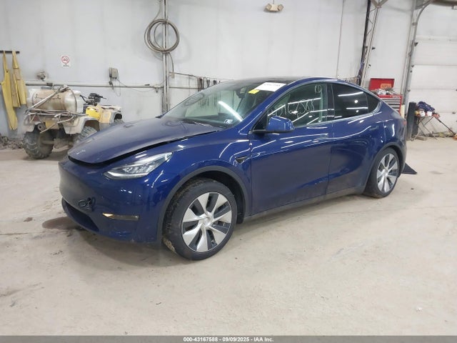 2021 TESLA MODEL Y 5YJYGDEE2MF159264 Photo 1