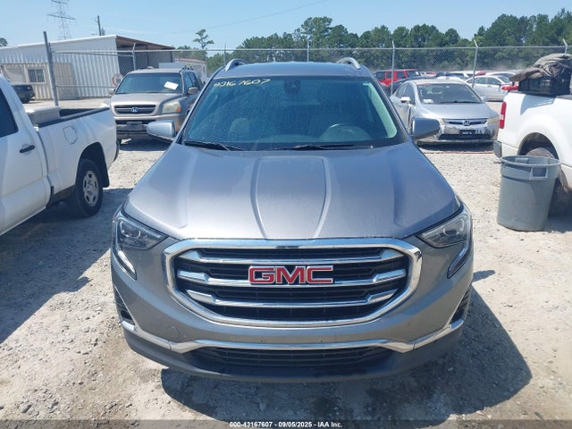 3GKALPEV3LL305075 GMC lyx