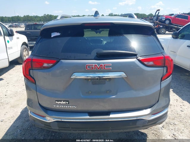 3GKALPEV3LL305075 GMC lyx