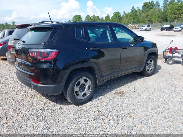3C4NJCAB5JT488242 Jeep Compass