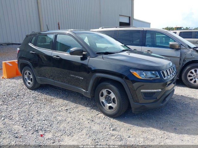 3C4NJCAB5JT488242 Jeep Compass
