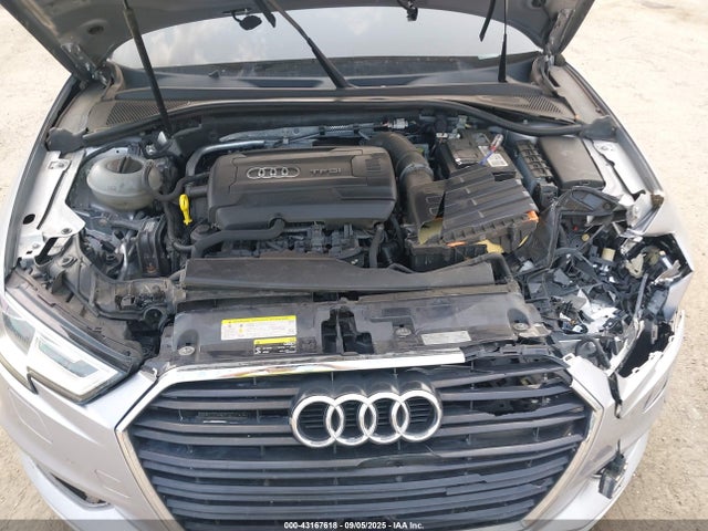 2017 AUDI A3 WAUB8GFF3H1033941 Photo 9