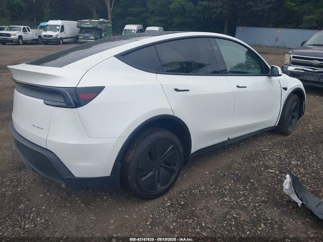 2026 TESLA MODEL Y 7SAYGDEE5TA407084 Photo 3