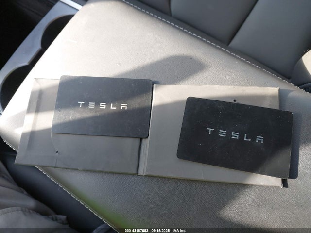 2024 TESLA MODEL Y 7SAYGDEEXRA286898 Photo 10