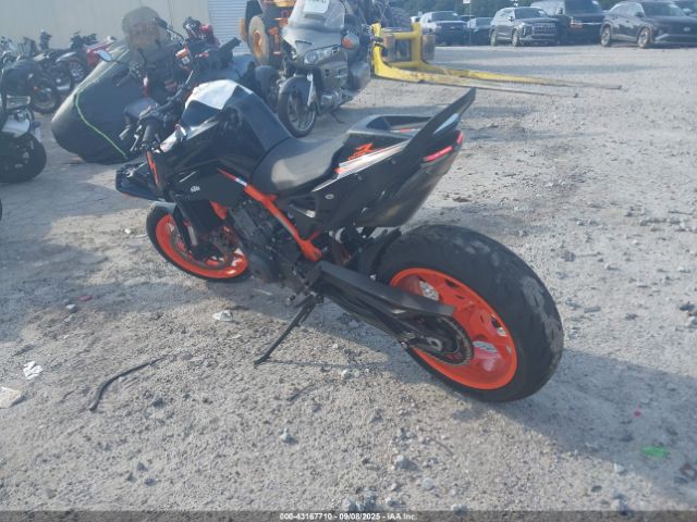 2022 KTM 890 VBKTU9406NM830741 Photo 2