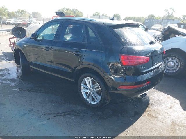 2018 AUDI Q3 WA1BCCFS7JR019193 Photo 2