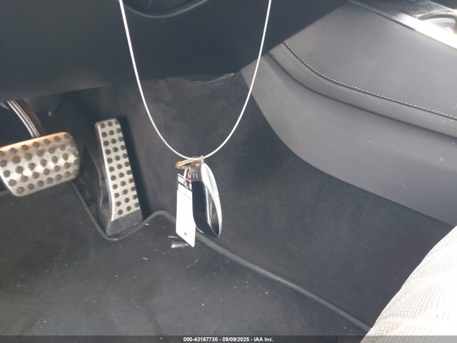 Mercedes-Benz m278 2018 WDDUG8DB8JA397921 Image 11