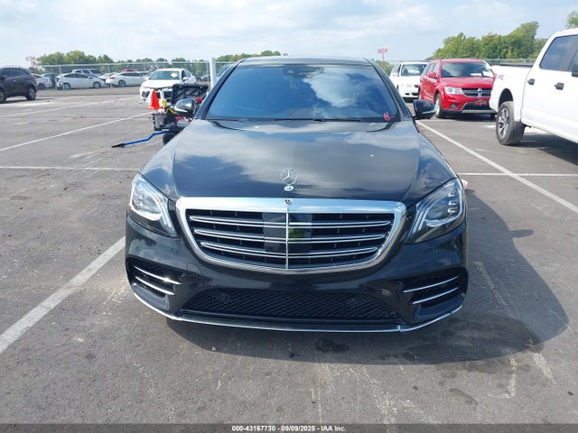 Mercedes-Benz m278 2018 WDDUG8DB8JA397921 Image 12