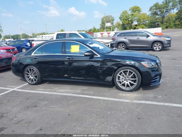 Mercedes-Benz m278 2018 WDDUG8DB8JA397921 Image 13