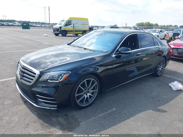 Mercedes-Benz m278 2018 WDDUG8DB8JA397921 Image 2