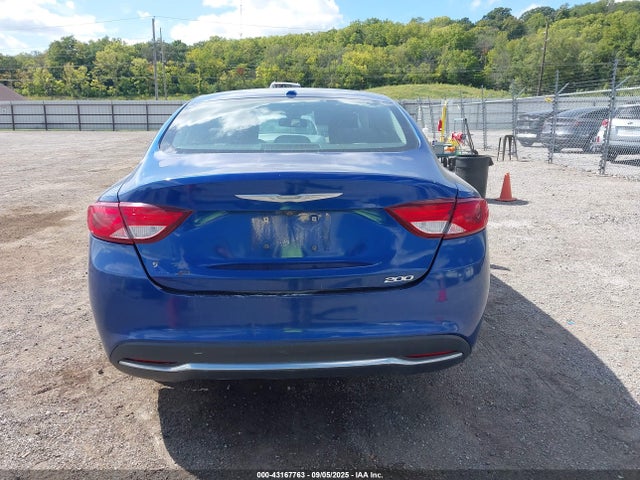 1C3CCCABXFN707659 Chrysler 2015