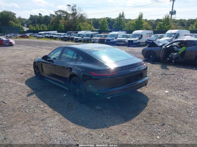 2018 PORSCHE PANAMERA WP0AA2A75JL114729 Photo 2