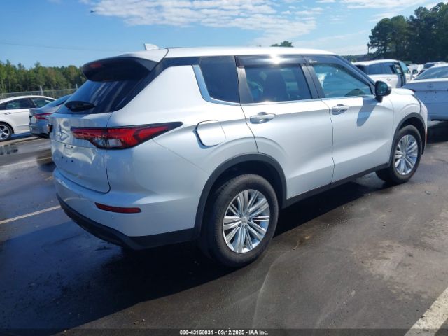 2023 MITSUBISHI OUTLANDER JA4J3TA85PZ045226 Photo 3