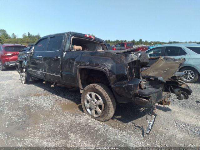 2017 GMC SIERRA 2500HD 1GT12UEYXHF156009 Photo 2