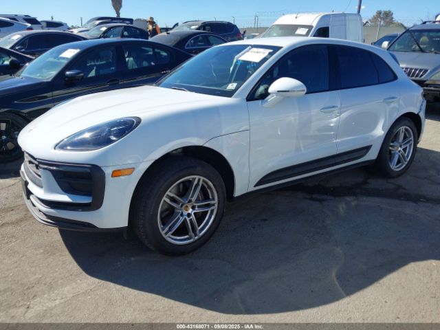 2023 PORSCHE MACAN WP1AA2A56PLB09934 Photo 1