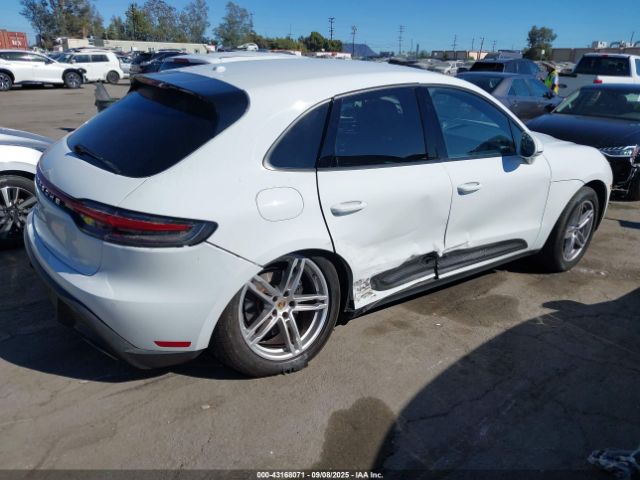 2023 PORSCHE MACAN WP1AA2A56PLB09934 Photo 3