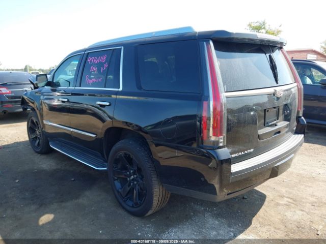2017 CADILLAC ESCALADE 1GYS4BKJ4HR321796 Photo 2