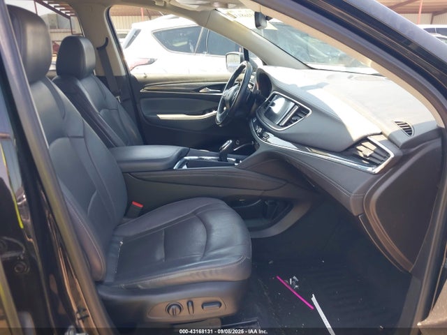 43168131 :رقم المزاد ، 5GAERBKW7JJ239826 vin ، 2018 Buick Enclave Essence مزاد بيع