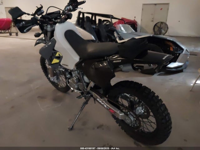 Suzuki K419- 2021 JS1SK43A9M7100636 Image 3