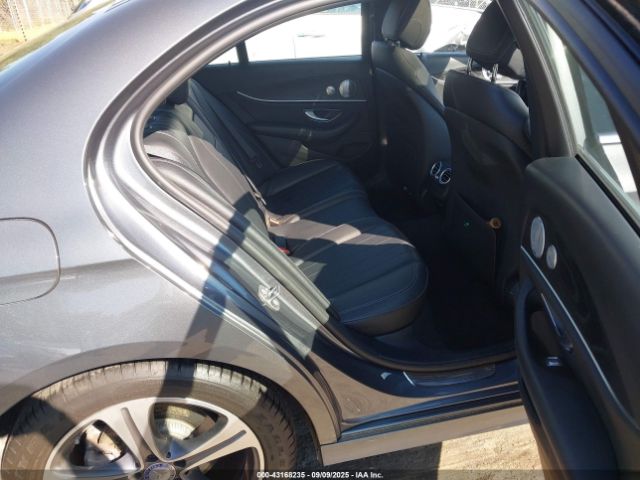 2017 MERCEDES-BENZ E 300 WDDZF4KB4HA139166 Photo 7