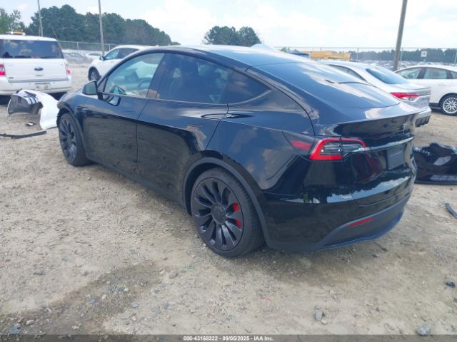 2021 TESLA MODEL Y 5YJYGDEF1MF121694 Photo 2