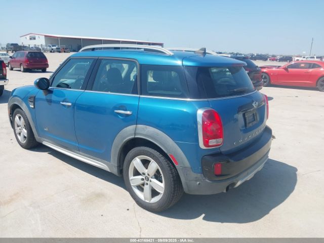 2017 MINI COUNTRYMAN WMZYV5C30H3B75739 Photo 2