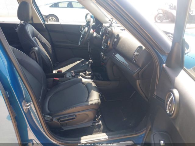 2017 MINI COUNTRYMAN WMZYV5C30H3B75739 Photo 4