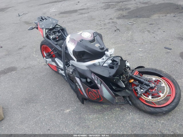ZD4XEUA02S6002682 Aprilia Rs 457