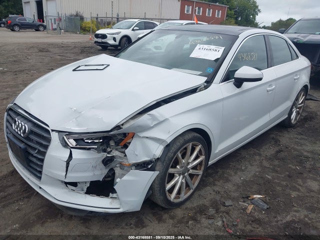 2015 AUDI A3 WAUCCGFF2F1024471 Photo 1