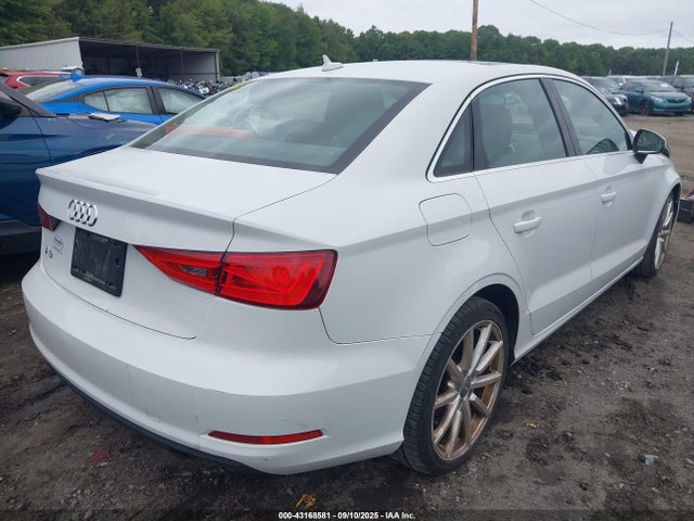 2015 AUDI A3 WAUCCGFF2F1024471 Photo 3