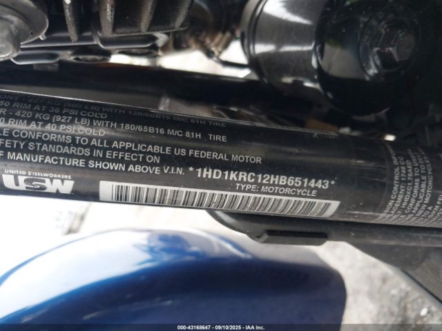 2017 HARLEY-DAVIDSON FLHXS 1HD1KRC12HB651443 Photo 9