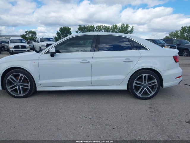 WAUJ8GFF4H1070654 Audi A3